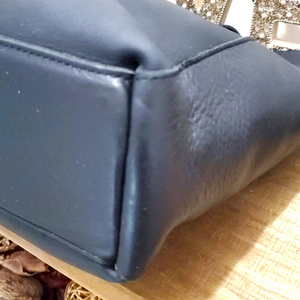 Duluth Trading Co Black Tote Bag - Picture 7 of 16